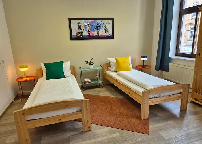 Mit Balkon アパート